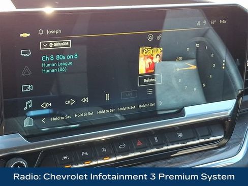 Used 2022 Chevrolet Silverado 1500 LTZ w/ LTZ Convenience Package II AWD/4WD image 12
