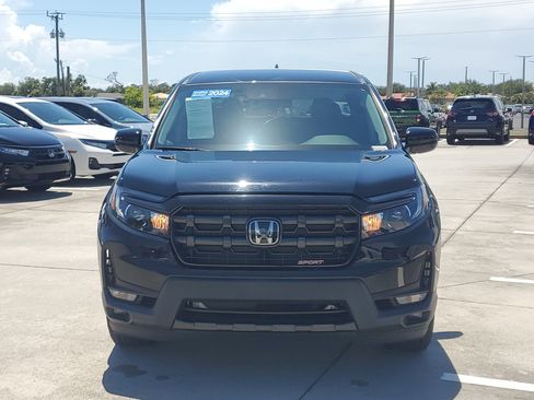 Used 2024 Honda Ridgeline Sport image 2
