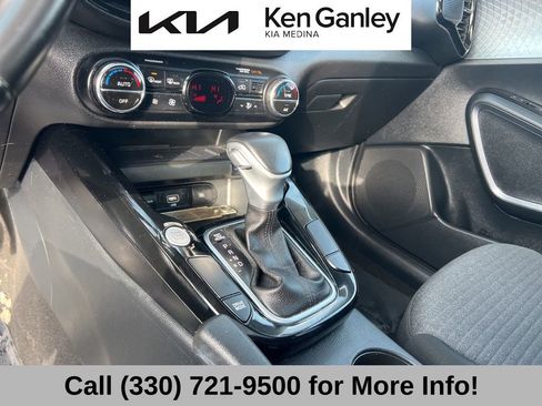 Certified 2022 Kia Soul GT-Line image 35