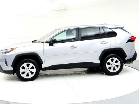 Used 2024 Toyota RAV4 LE image 3