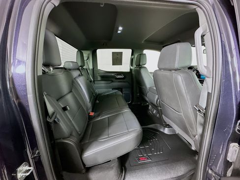Used 2025 GMC Sierra 1500 SLT RWD image 29