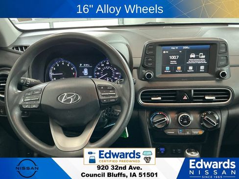 Used 2019 Hyundai Kona SE AWD/4WD image 13
