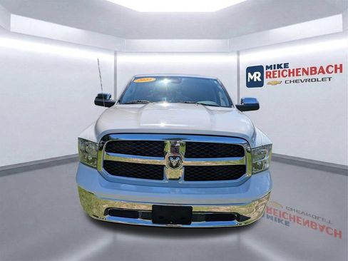 Used 2023 RAM 1500 Classic SLT w/ Trailer & Traction Group AWD/4WD image 9