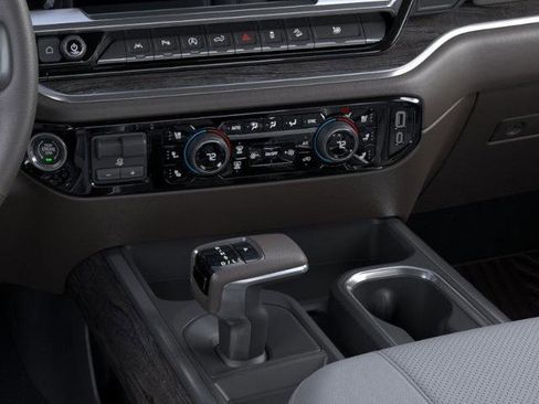 New 2026 Chevrolet Silverado 1500 LTZ w/ Z71 Off-Road Package image 38