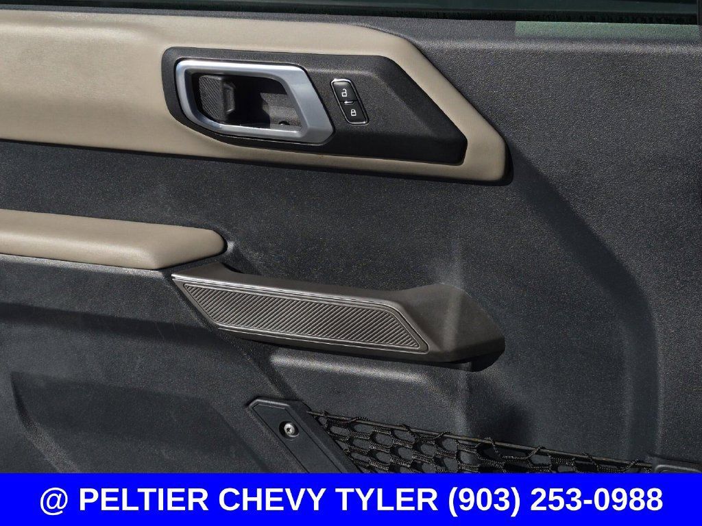 Used 2023 Ford Bronco Wildtrak AWD/4WD image 36