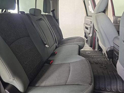 Used 2019 RAM 1500 Big Horn AWD/4WD image 38