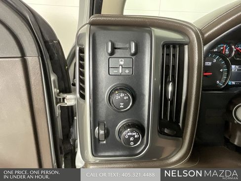 Used 2015 Chevrolet Silverado 2500 LTZ w/ Duramax Plus Package image 42