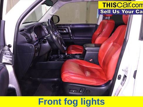 Used 2024 Toyota 4Runner TRD Off-Road Premium w/ Moonroof Package AWD/4WD image 29
