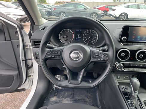 Used 2025 Nissan Sentra S image 25