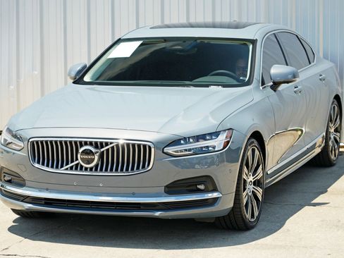 Used 2023 Volvo S90 B6 Plus w/ Protection Package Premier image 47
