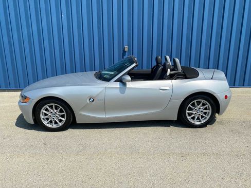 Used 2003 BMW Z4 2.5i image 17
