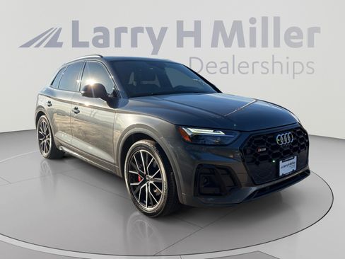 Used 2023 Audi SQ5 Premium Plus w/ Premium Plus Package AWD/4WD image 7