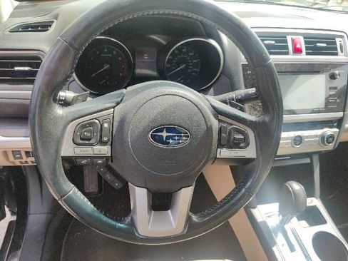 Used 2016 Subaru Legacy 2.5i Limited AWD/4WD image 22