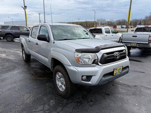 Used 2012 Toyota Tacoma 4x4 Double Cab w/ SR5 Pkg image 1