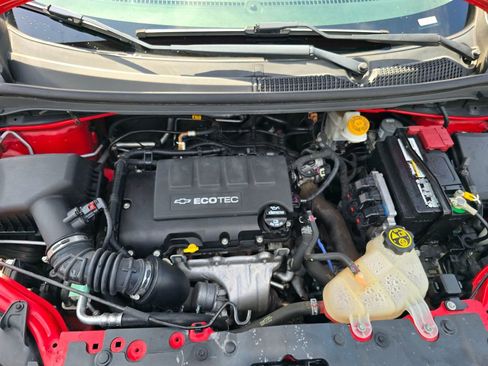 Certified 2020 Chevrolet Sonic LT FWD image 22