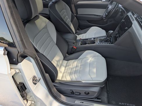 Used 2020 Volkswagen Arteon SEL FWD image 21