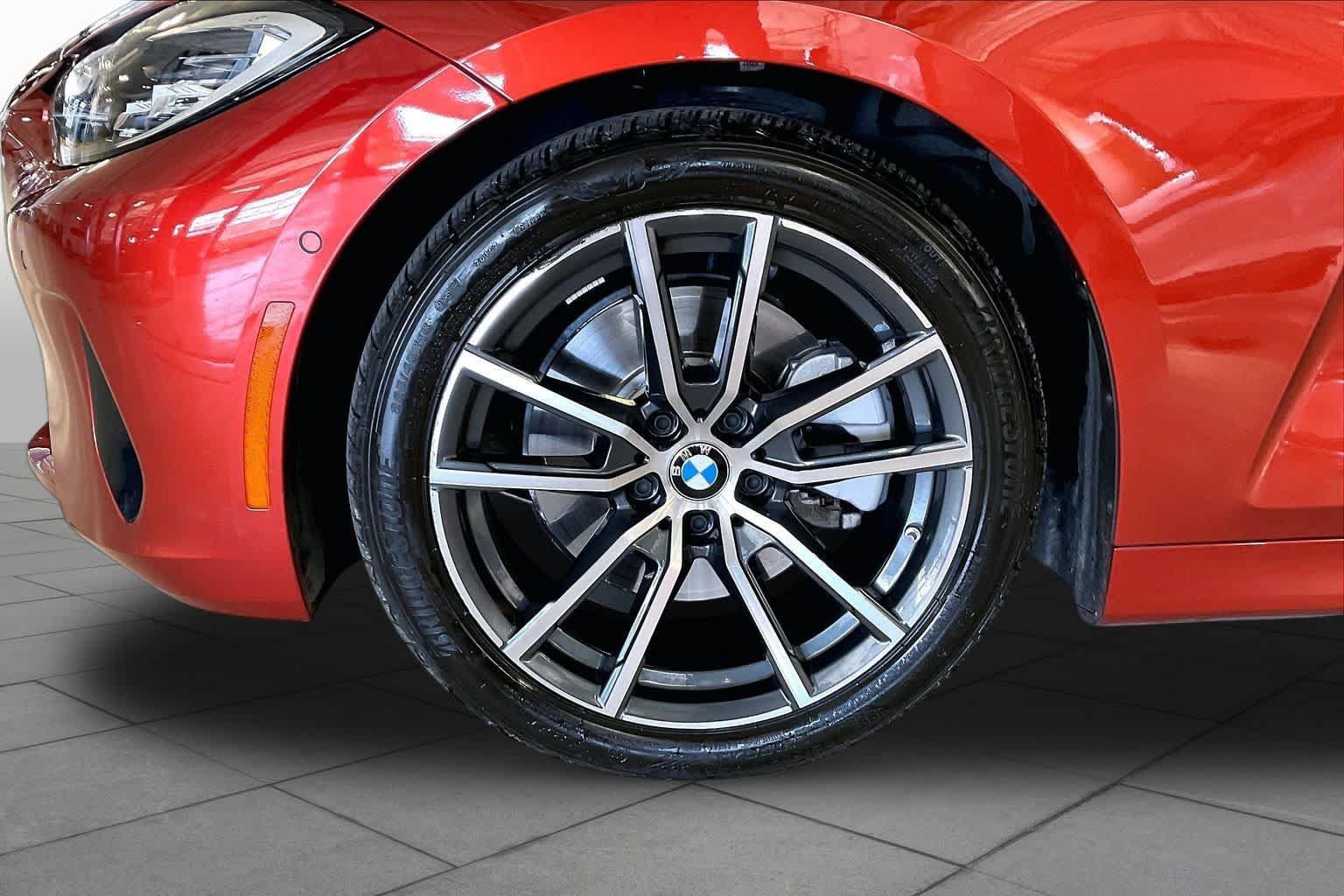 Used 2024 BMW 430i Convertible w/ Parking Assistance Package RWD image 10