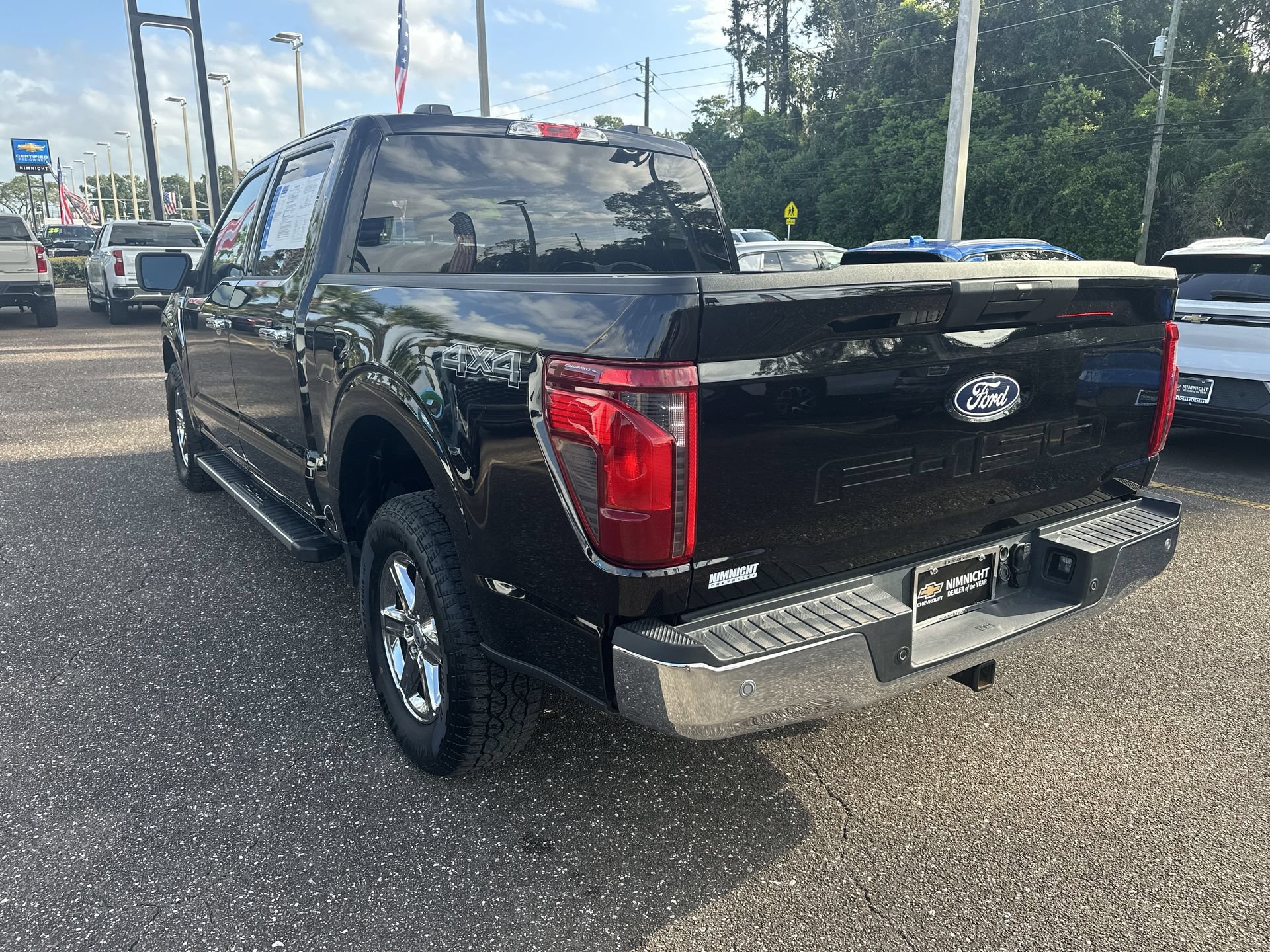 Used 2025 Ford F150 XLT w/ Equipment Group 301A Standard AWD/4WD image 14