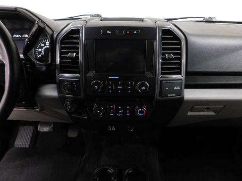 Used 2019 Ford F150 XLT w/ Equipment Group 302A Luxury AWD/4WD image 39