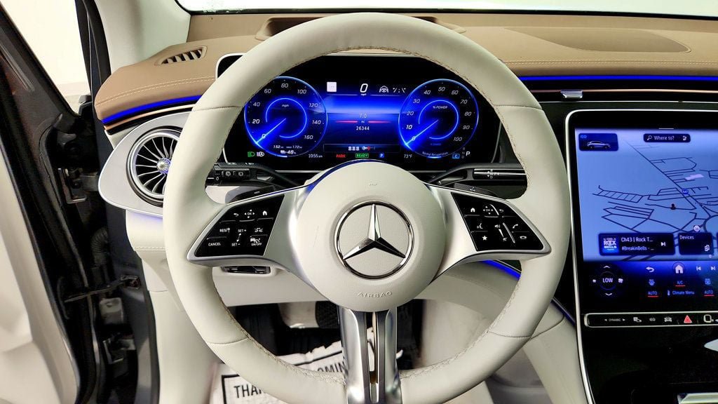 Used 2023 Mercedes-Benz EQE 500 4MATIC SUV w/ Pinnacle Trim Package image 13