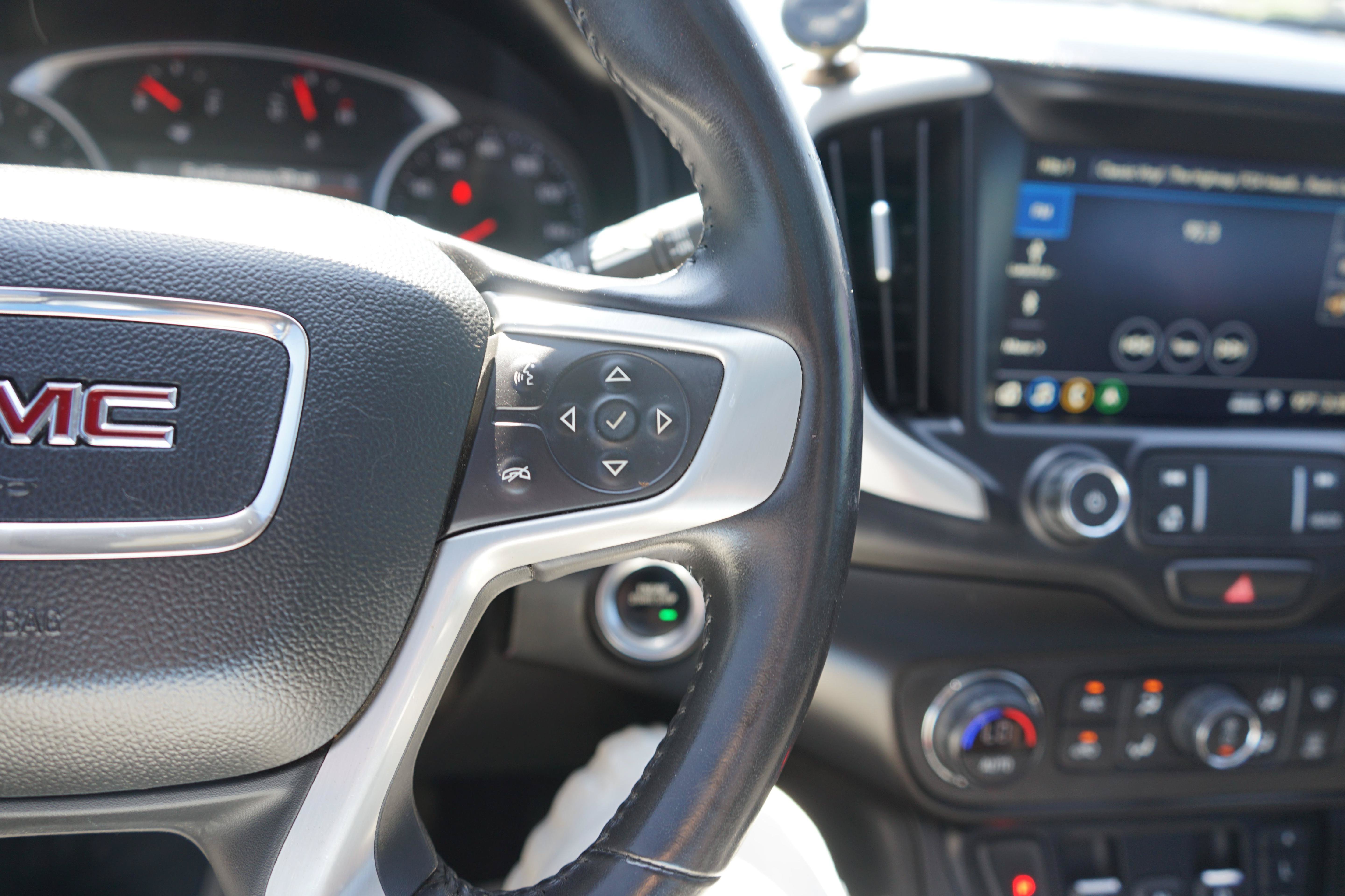 Used 2020 GMC Terrain SLT w/ Preferred Package FWD image 13