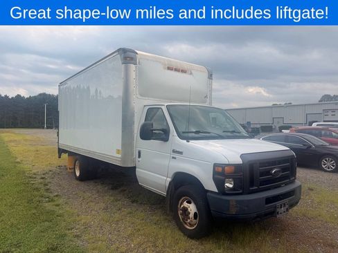 Used 2012 Ford E-350 and Econoline 350 Super Duty w/ Payload Pkg RWD image 7