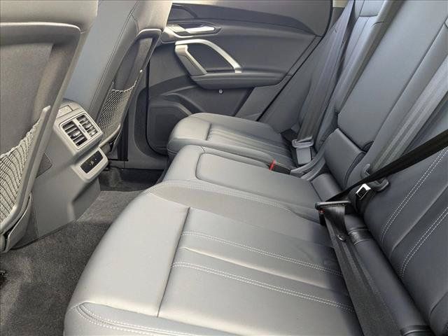 Used 2025 Audi Q5 Premium AWD/4WD image 15