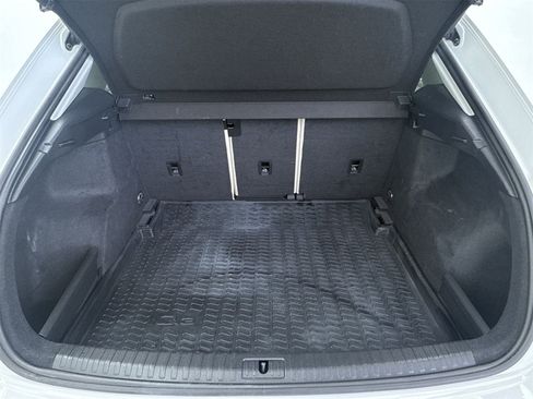 Used 2020 Audi Q3 2.0T Premium image 34