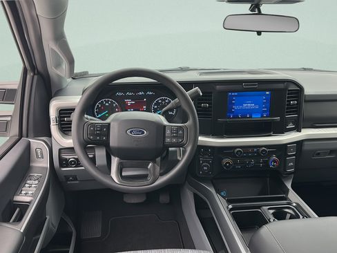 New 2026 Ford F350 XLT AWD/4WD image 10