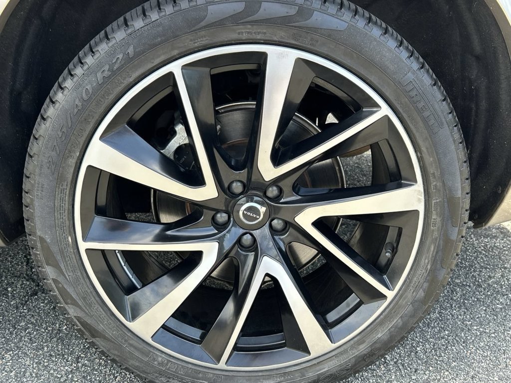 Used 2023 Volvo XC90 B6 Plus AWD/4WD image 11