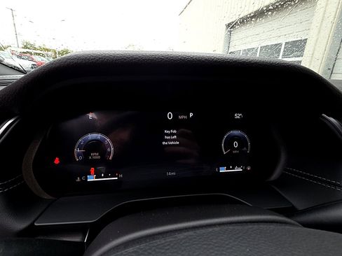 New 2025 Jeep Grand Cherokee L Limited image 16