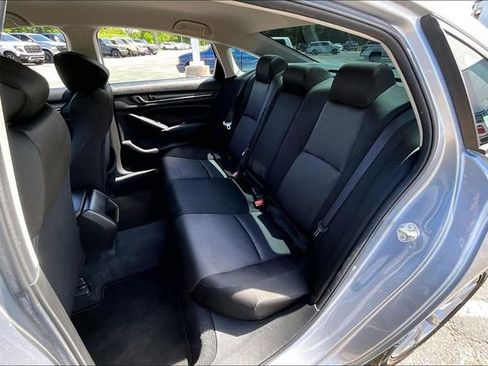 Used 2022 Honda Accord LX image 22