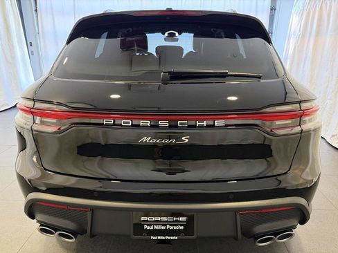 New 2026 Porsche Macan S AWD/4WD image 8
