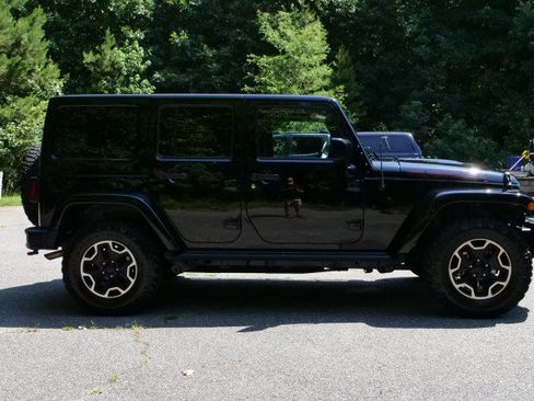 Used 2017 Jeep Wrangler Unlimited Rubicon AWD/4WD image 45