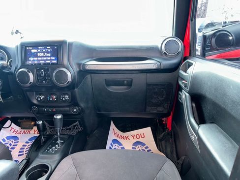 Used 2015 Jeep Wrangler Unlimited Sport w/ Quick Order Package 24S image 42