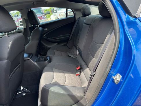 Used 2016 Chevrolet Volt LT w/ Comfort Package FWD image 12