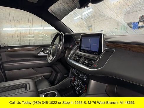 Used 2021 Chevrolet Tahoe Premier w/ Premium Package AWD/4WD image 40