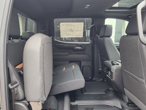 New 2026 GMC Sierra 1500 AT4 w/ AT4 Premium Package AWD/4WD image 44