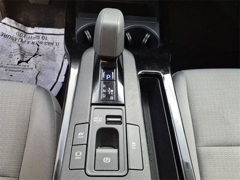 Certified 2023 Toyota Prius LE image 11