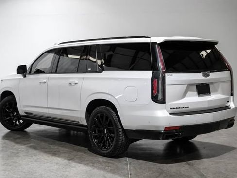 Used 2021 Cadillac Escalade ESV Sport Platinum RWD image 13