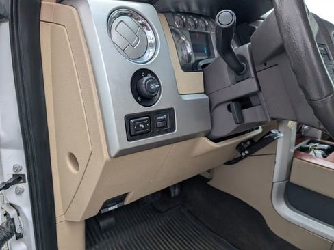 Used 2009 Ford F150 Lariat AWD/4WD image 10