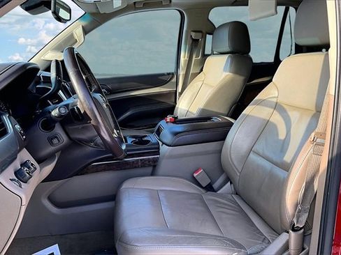 Used 2015 Chevrolet Tahoe LT w/ Luxury Package image 21