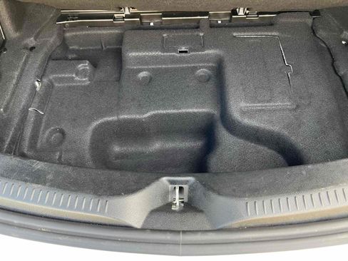 Used 2022 Mercedes-Benz E 450 Coupe image 24