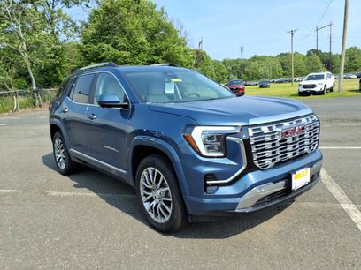New 2026 GMC Terrain Denali w/ LPO, Floor Liner Package