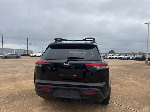 Certified 2025 Nissan Pathfinder Rock Creek image 19