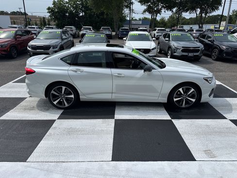 Used 2025 Acura TLX w/ Technology Package FWD image 3