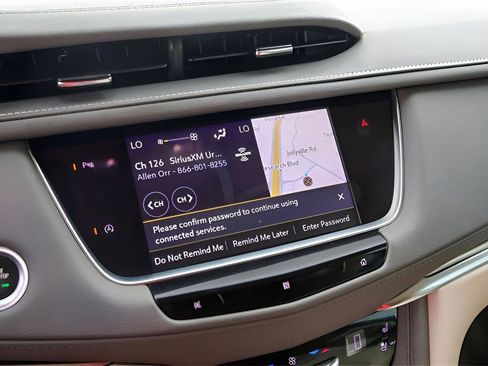 Used 2021 Cadillac XT5 Premium Luxury w/ LPO, Floor Liner Package image 15