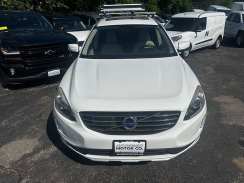 Used 2016 Volvo XC60 T6 Platinum w/ Climate Package AWD/4WD image 7