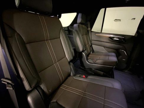 Used 2025 Chevrolet Tahoe High Country w/ Sun And Tow Package AWD/4WD image 24