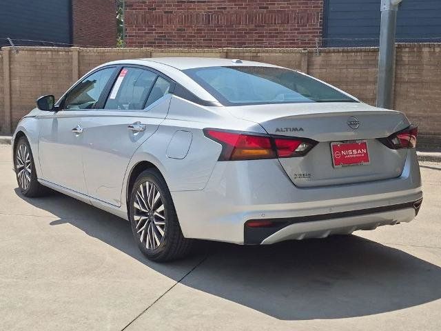 Certified 2025 Nissan Altima 2.5 SV FWD image 5